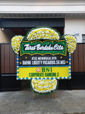 Papan Bunga Duka di Glenmore